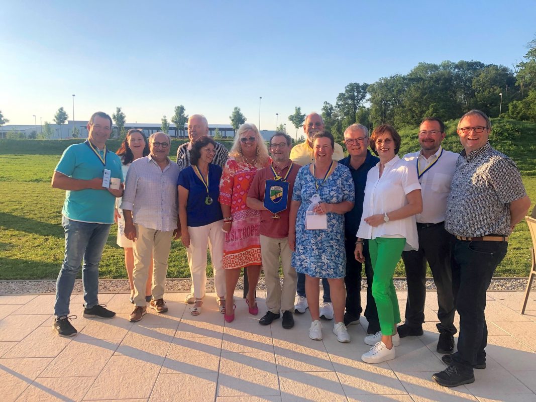 Gruppenbild des VHH Golfturniers 2024